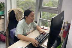 铿锵玫瑰静悄悄的开——默默无闻的“耕耘者”祁海滨