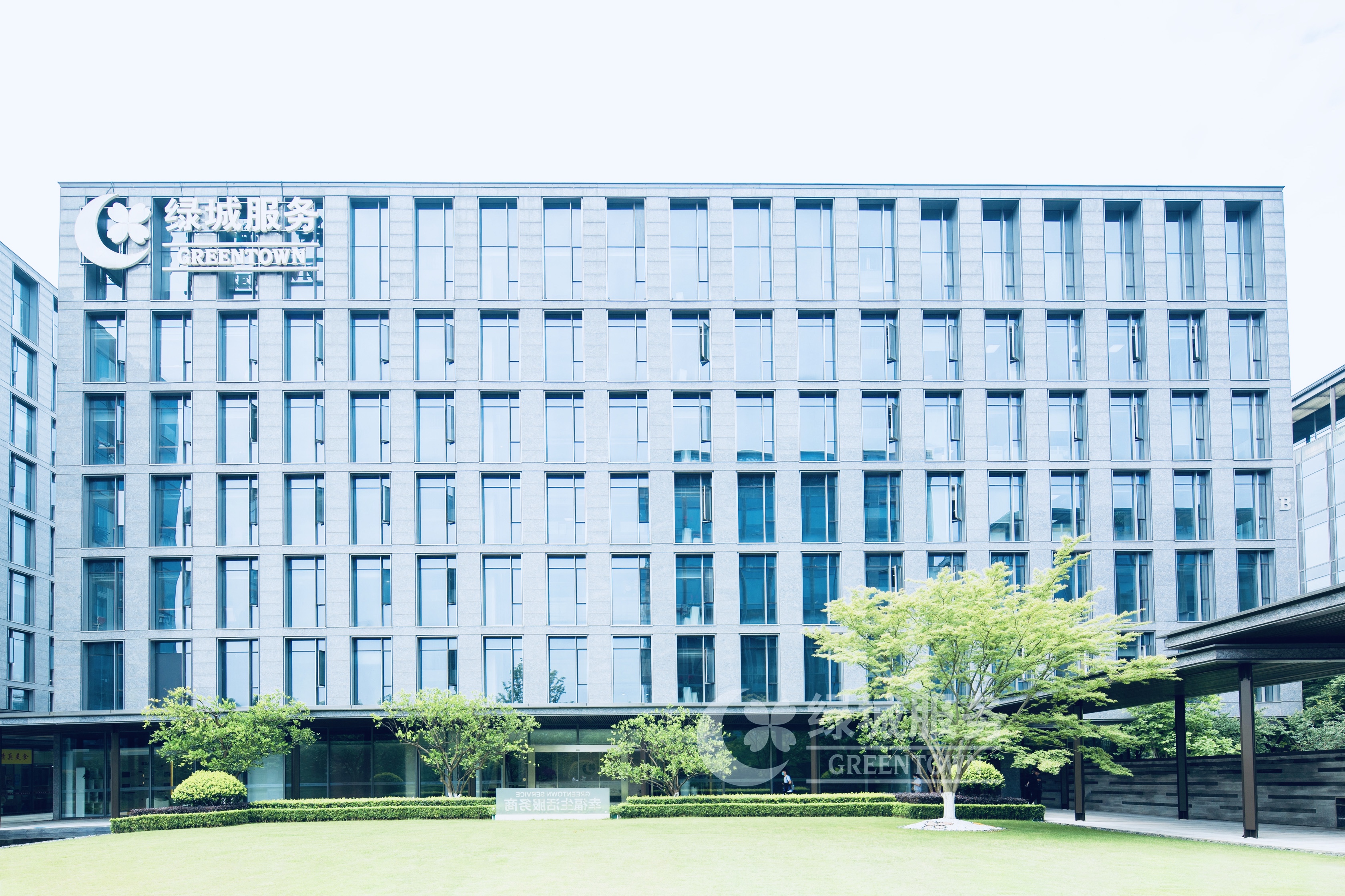 绿城服务数字化实践的思考与探索